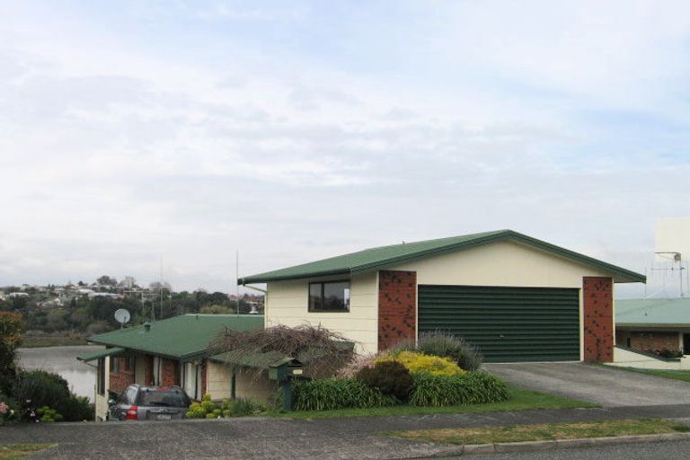 Photo of property in 22 Sunny Bay Road, Matua, Tauranga, 3110