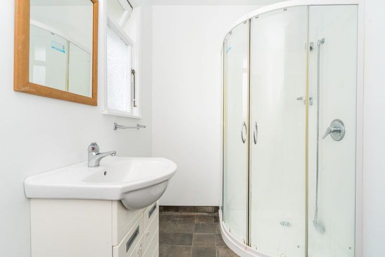 Photo of property in 62 Lindsay Road, Balaclava, Dunedin, 9011