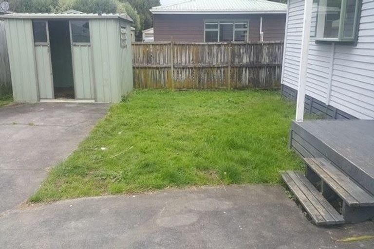 Photo of property in 13a Old Wairoa Road, Papakura, 2110