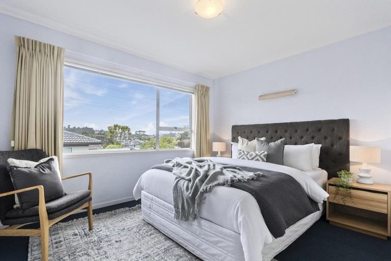 Photo of property in 1/42 Reynella Drive, Massey, Auckland, 0614