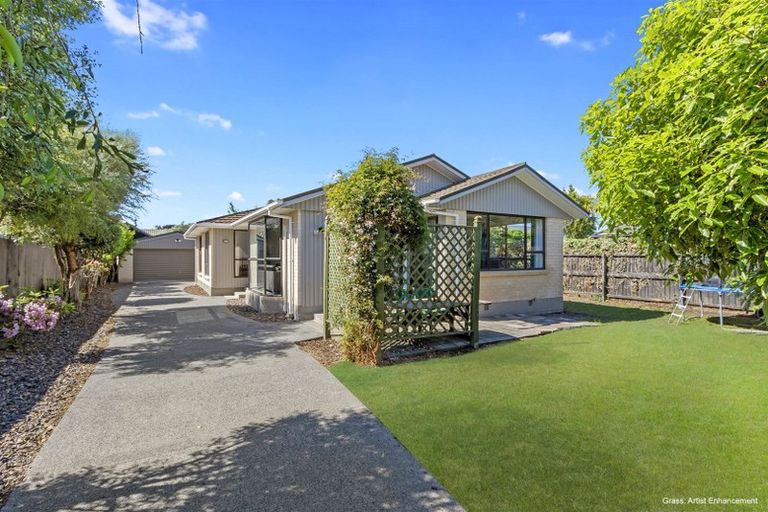 Photo of property in 4 Oldham Crescent, Halswell, Christchurch, 8025