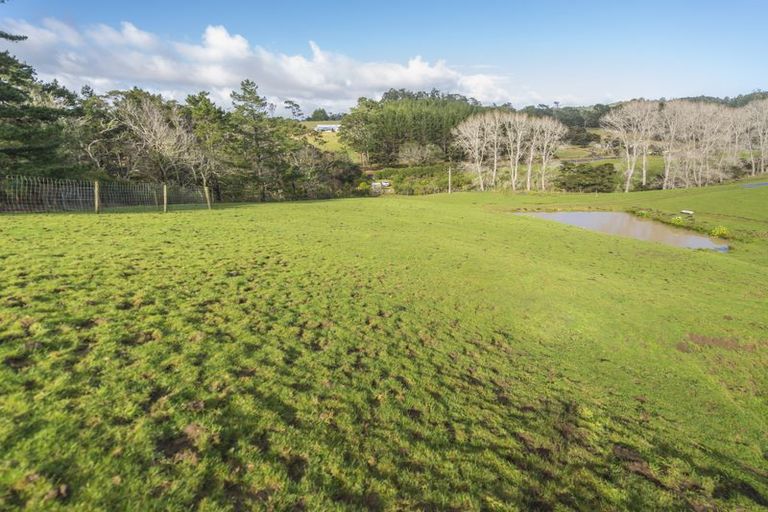 Photo of property in 314 Foster Road, Waimauku, Kumeu, 0891
