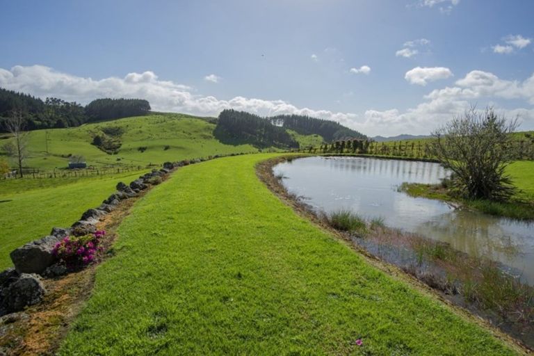 Photo of property in 839a Te Ahu Ahu Road, Waimate North, Kerikeri, 0293