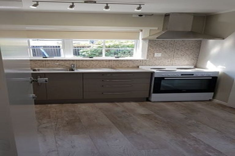 Photo of property in 2/11 Leicester Street, Stoke, Nelson, 7011