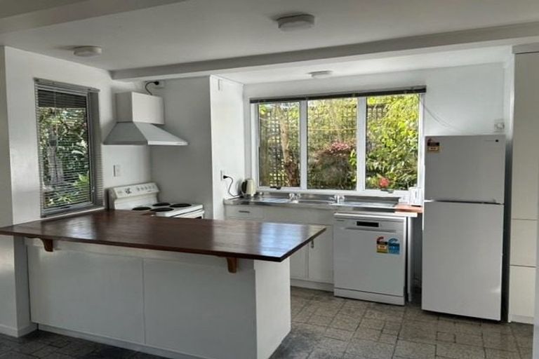 Photo of property in 105 Pohutukawa Avenue, Ohope, 3121