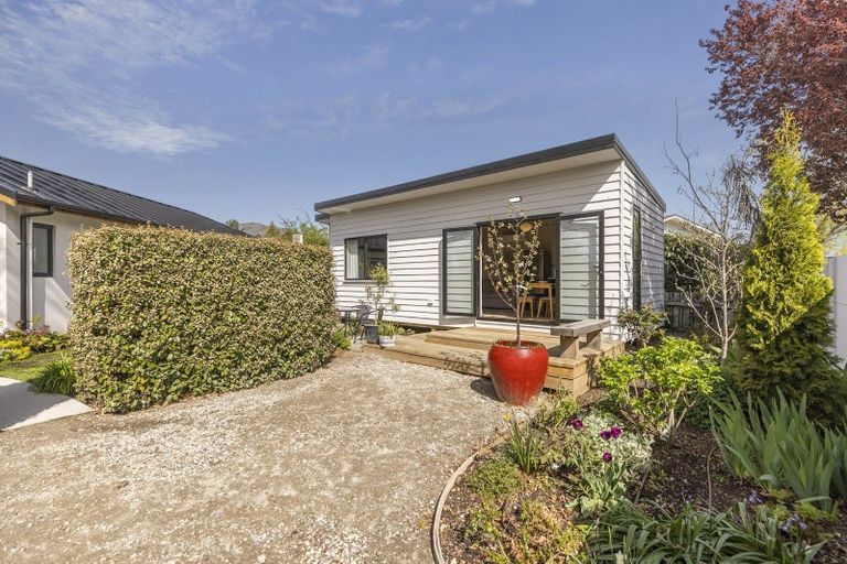 Photo of property in 60 Neplusultra Street, Cromwell, 9310