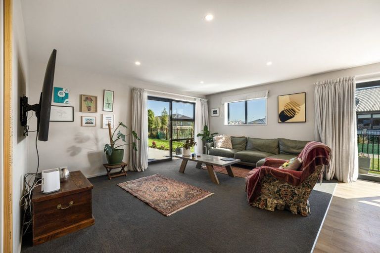 Photo of property in 9 Greenwood Place, Amberley, 7410