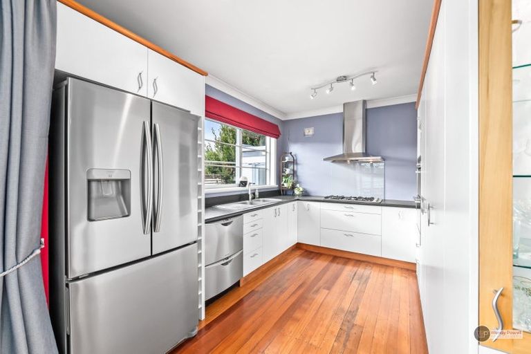 Photo of property in 1 Meadows Avenue, Waiwhetu, Lower Hutt, 5010