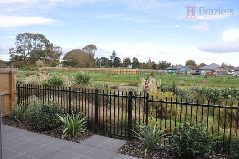 Photo of property in 17 Bellbird Lane, Marshland, Christchurch, 8083