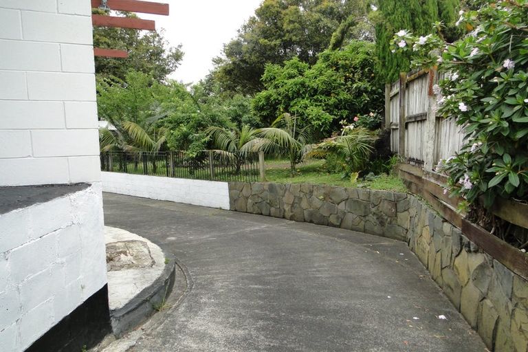 Photo of property in 5 Waverley Avenue, Glenfield, Auckland, 0629