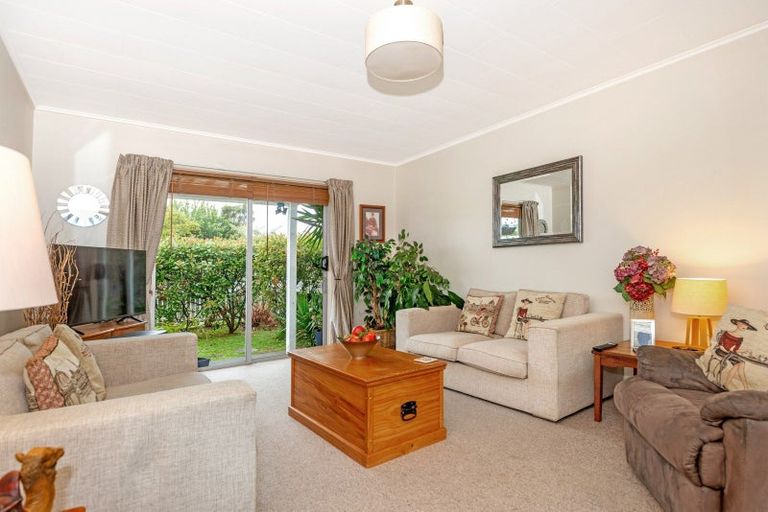 Photo of property in 100 Fox Street, Whataupoko, Gisborne, 4010