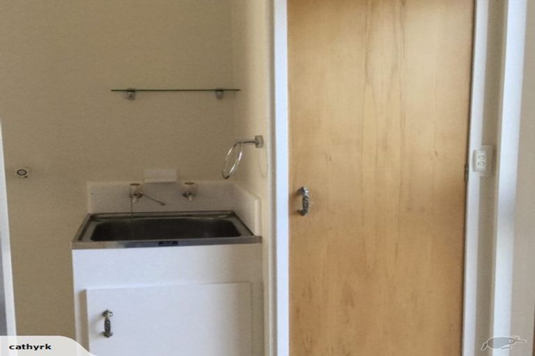 Photo of property in 2/32 Riverbend Road, Onekawa, Napier, 4110