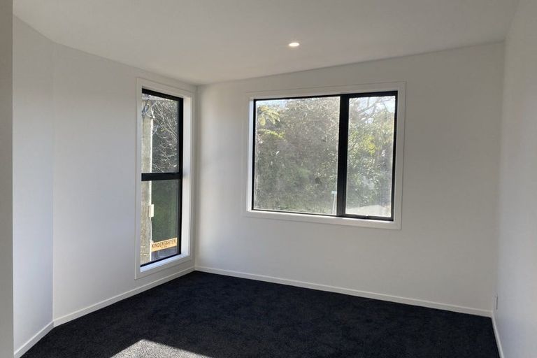 Photo of property in 30a Collins Avenue, Tawa, Wellington, 5028