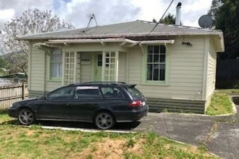 Photo of property in 12 Lewis Street, Te Kamo, Whangarei, 0112