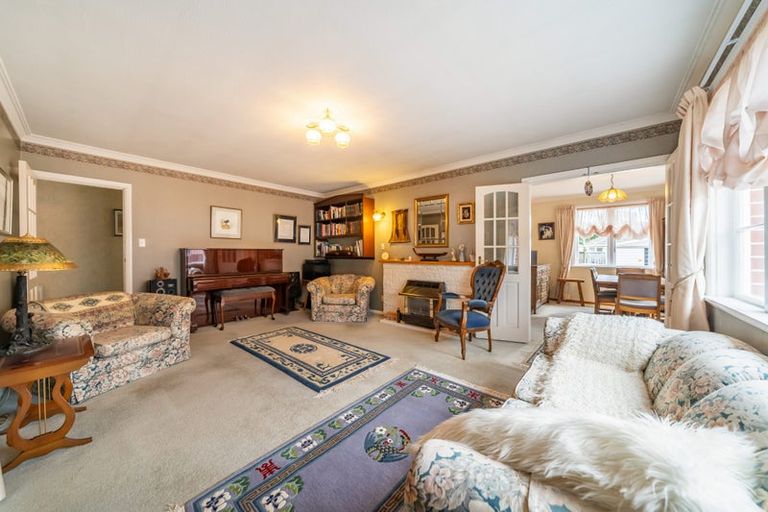 Photo of property in 8 Kelly Grove, Elderslea, Upper Hutt, 5018