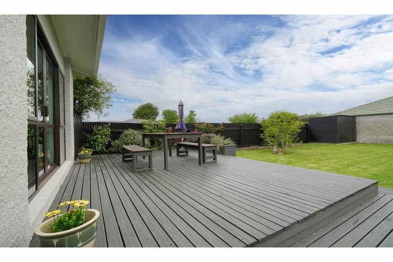 Photo of property in 12 Moa Street, Waikiwi, Invercargill, 9810
