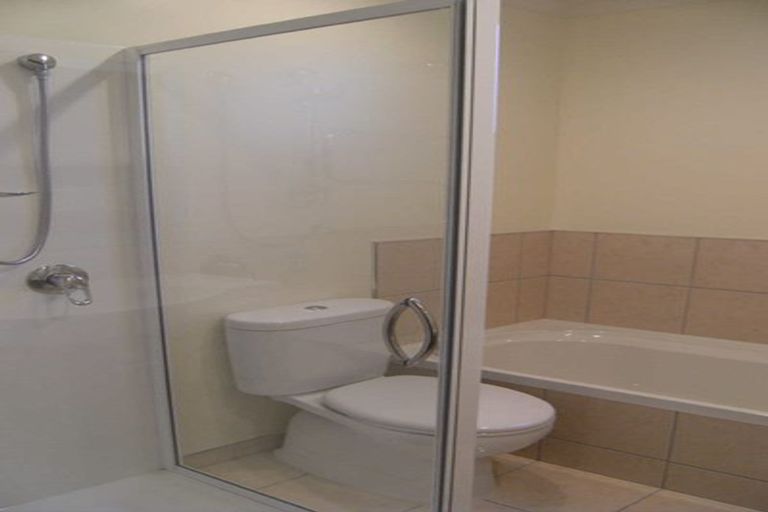 Photo of property in 144a Blenheim Road, Riccarton, Christchurch, 8041