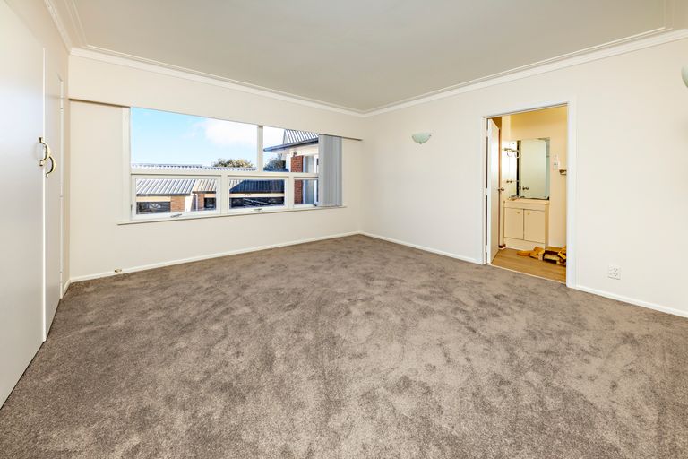 Photo of property in 5a Porchester Road, Papakura, 2110