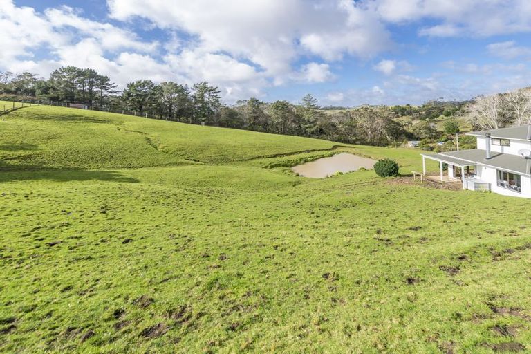 Photo of property in 314 Foster Road, Waimauku, Kumeu, 0891