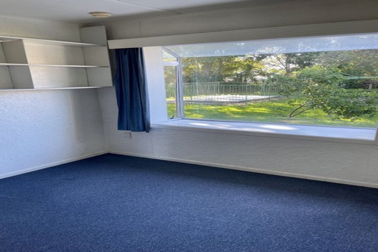 Photo of property in 2/16 Parker Avenue, New Lynn, Auckland, 0600