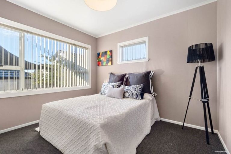 Photo of property in 74 Wellington Street, Pukekohe, 2120