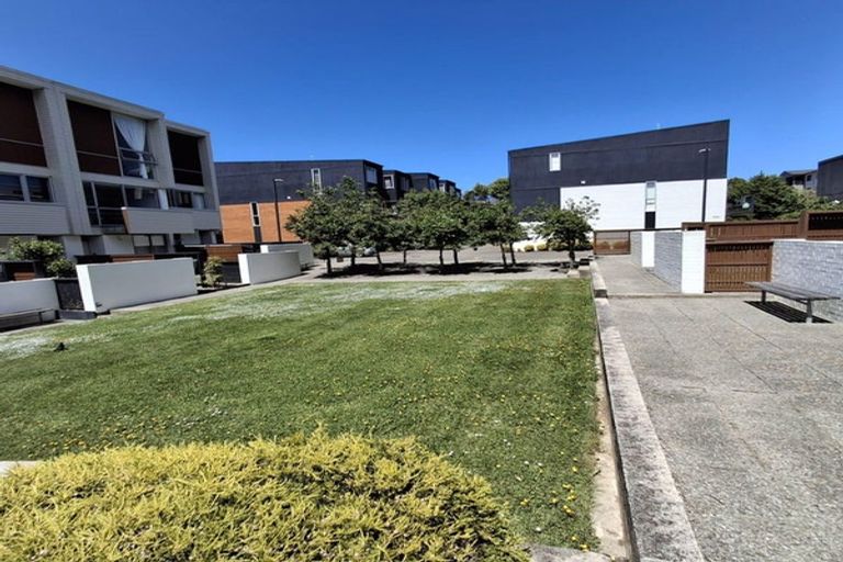 Photo of property in The Altair, 43/120 Rintoul Street, Newtown, Wellington, 6021