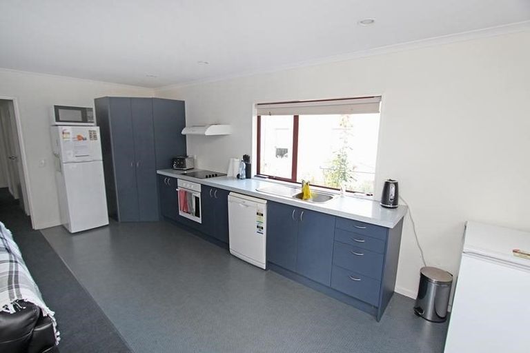 Photo of property in 4a Duke Street, North Dunedin, Dunedin, 9016