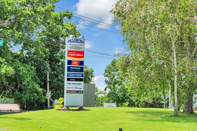 Photo of property in 260a Sturges Road, Henderson, Auckland, 0612