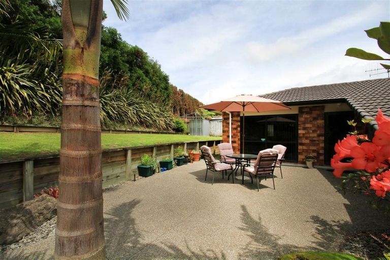 Photo of property in 24 Hidcote Place, Bethlehem, Tauranga, 3110