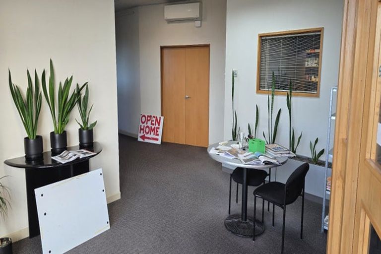 Photo of property in 60 Princess Street, Dannevirke, 4930