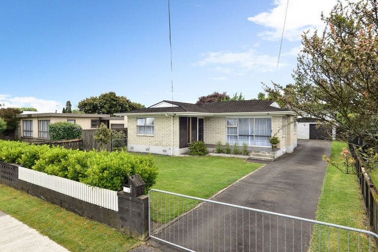 Photo of property in 264 Sandwich Road, St Andrews, Hamilton, 3200