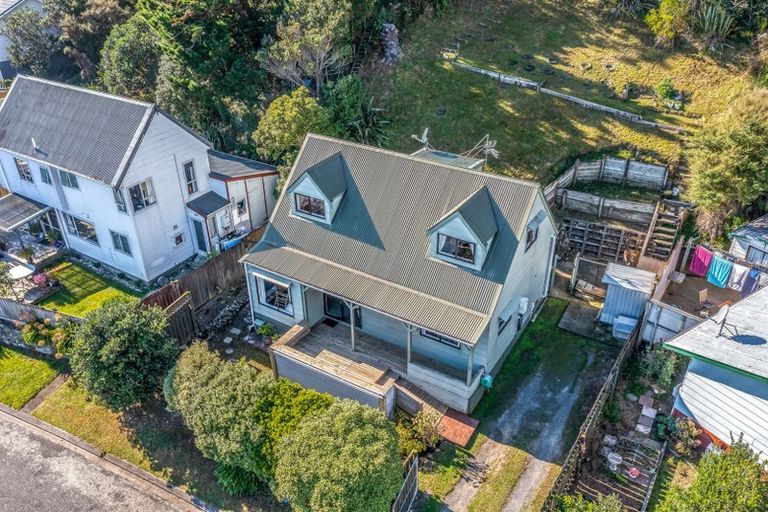 Photo of property in 5 Bobstay Lane, Whitby, Porirua, 5024