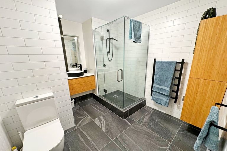 Photo of property in 402/18 Carlton Mill Road, Merivale, Christchurch, 8014