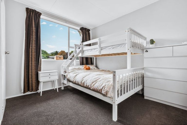 Photo of property in 1/16 Sunset Street, Hilltop, Taupo, 3330