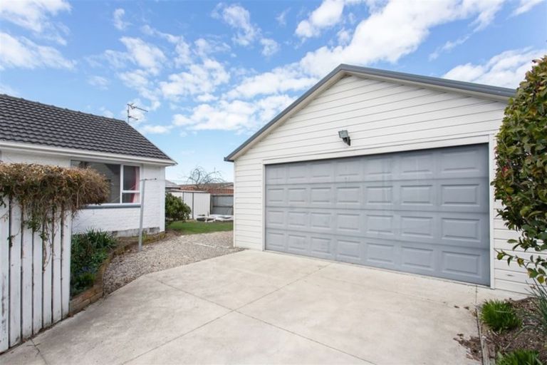 Photo of property in 9 Beeston Place, Redwood, Christchurch, 8051