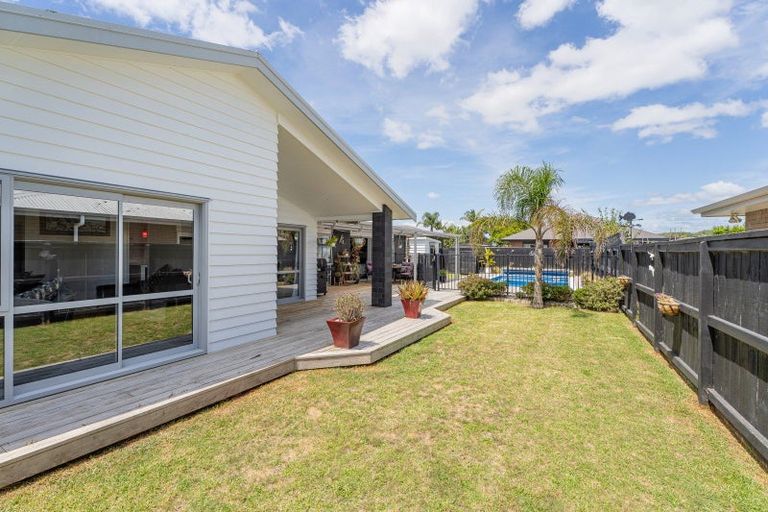 Photo of property in 338 Cook Drive, Whitianga, 3510
