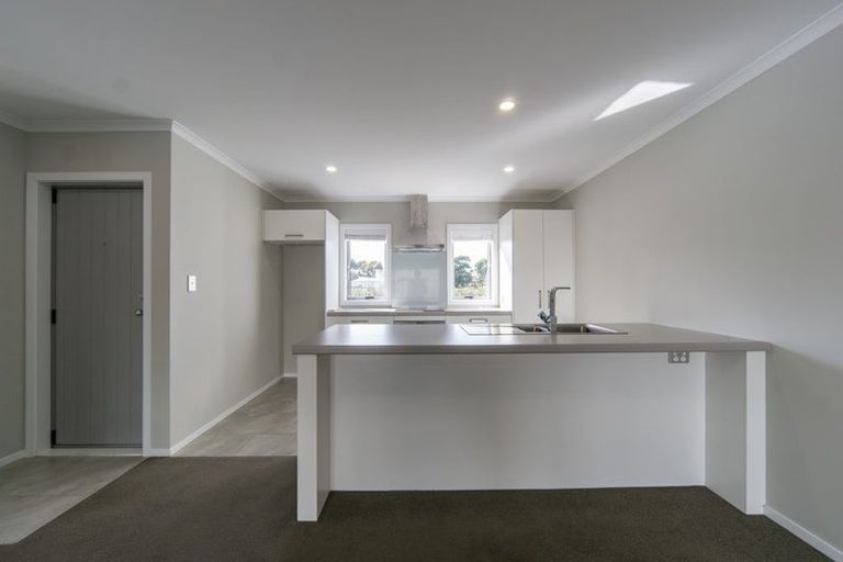 Photo of property in 6 Anna Jean Crescent, Flagstaff, Hamilton, 3210