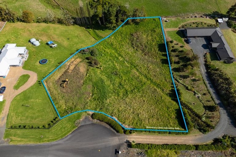 Photo of property in 35 Old Vintners Close, Te Kauwhata, 3782