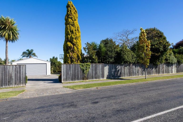 Photo of property in 113 Taradale Road, Onekawa, Napier, 4110