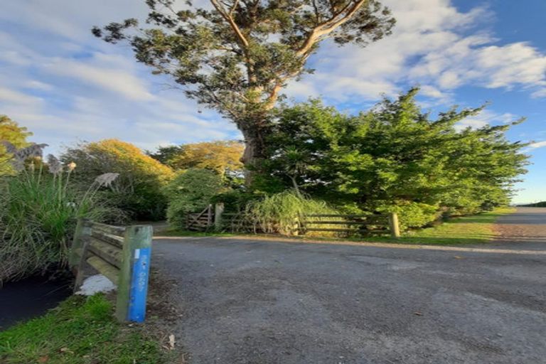 Photo of property in 897 Sandy Knolls Road, West Melton, Christchurch, 7675