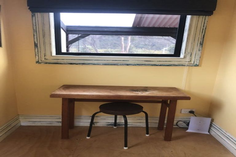 Photo of property in 6 Arahiwi Rise, Pataua South, Onerahi, 0192