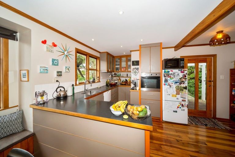 Photo of property in 17 Curtis Street, Okato, 4335