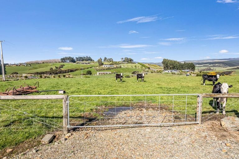 Photo of property in 140 Akatore Road, Taieri Beach, 9091