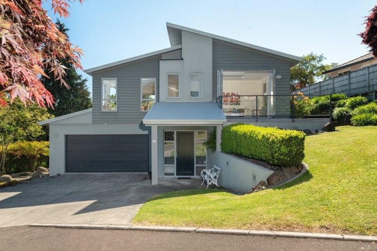 Photo of property in 17 Dowman Place, Te Puke, 3119