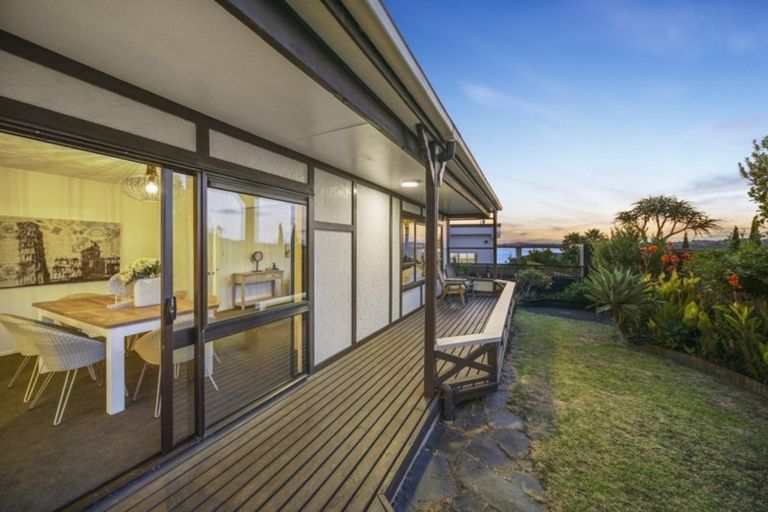 Photo of property in 2/127 Bucklands Beach Road, Bucklands Beach, Auckland, 2012
