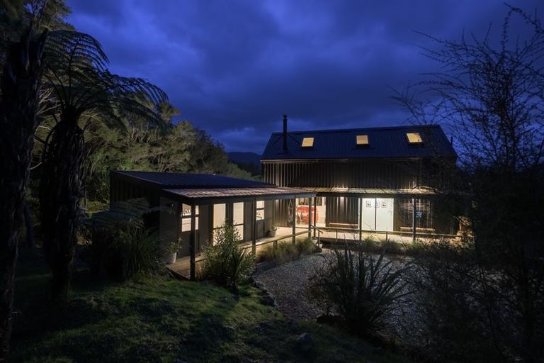 Photo of property in 7 Toki Place, Kaiuma Bay, Havelock, 7178