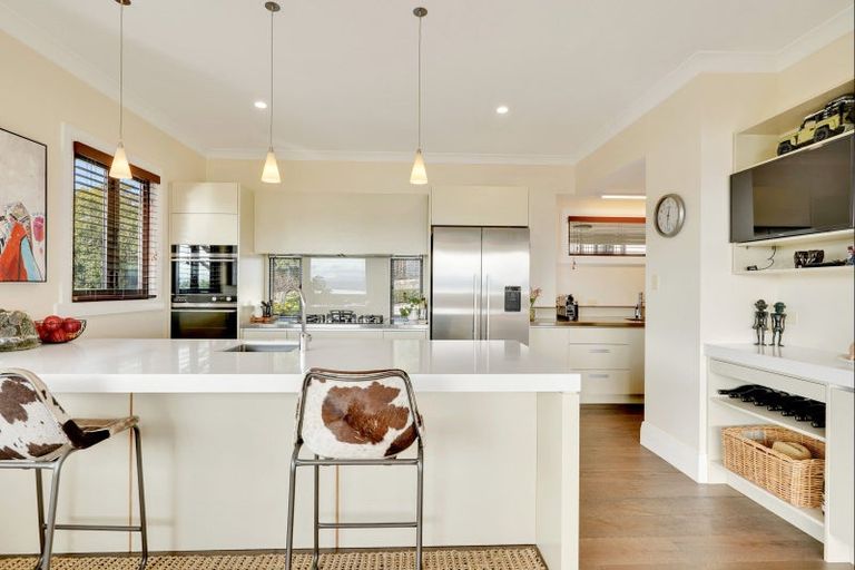 Photo of property in 22 Coleman Terrace, Hospital Hill, Napier, 4110