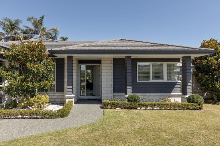 Photo of property in 7 Horokaka Place, Papamoa Beach, Papamoa, 3118