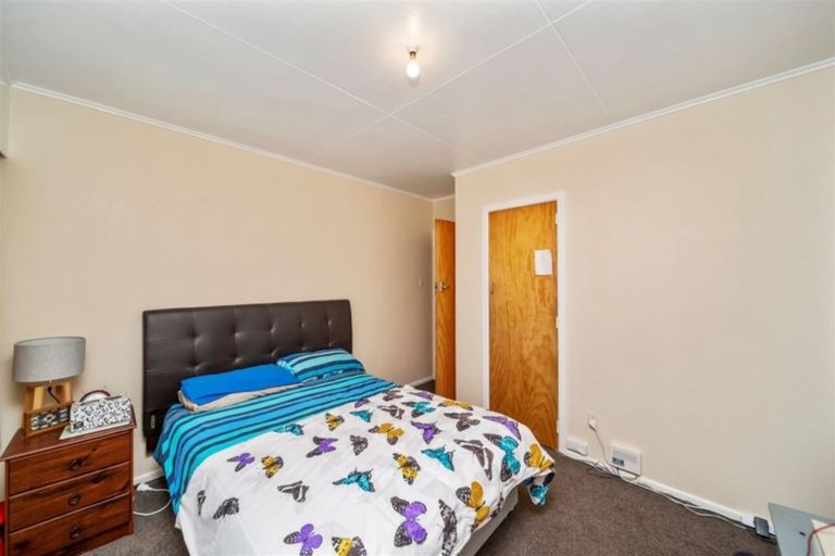 Photo of property in 39 Reid Avenue, Hawera, 4610