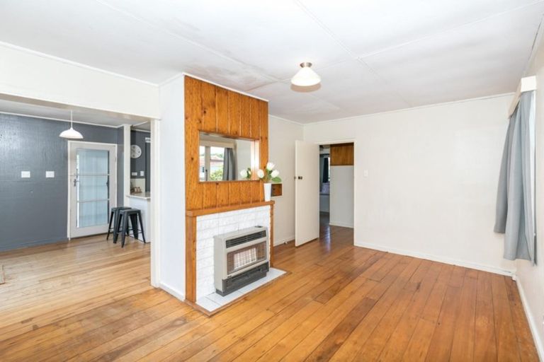 Photo of property in 2 Haultain Street, Fairfield, Hamilton, 3214